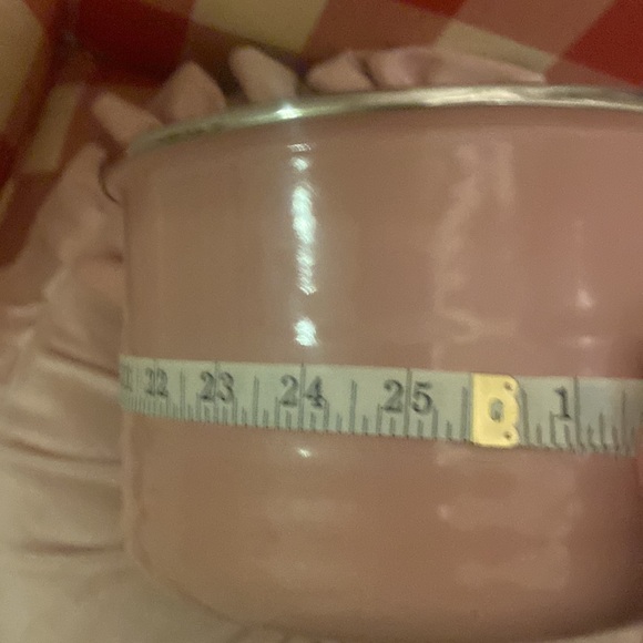 🎀 Chefs Atelier Blush color - Pink 4.2 Qt. Red Enameled Steel Cooking Pot - Picture 9 of 9